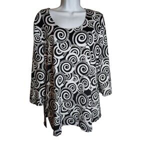 Travel Elements Tunic Top size large EUC.